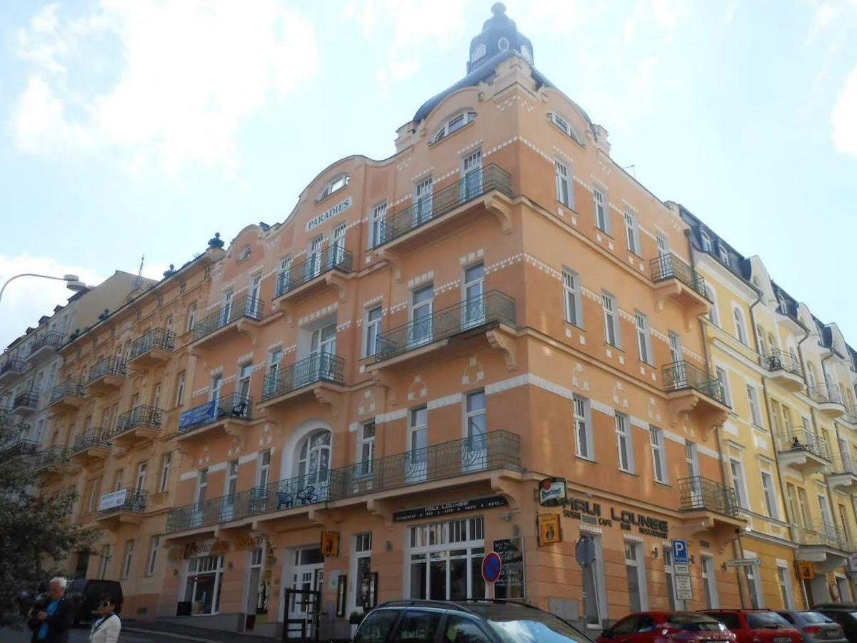 Balconies Above Colonnade Apartments Mariánské Lázně Exteriér fotografie